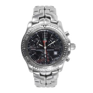 tag quartz chronograph