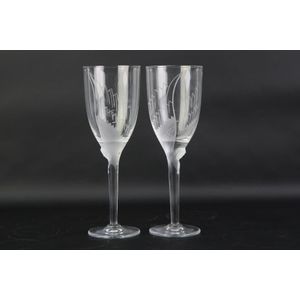 Sold at Auction: 6 FROSTED BIRD WINE GLASSES STYLE OF LALIQUE