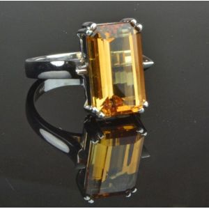 Sherry Gold Ring