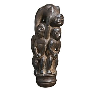 Bali, handle, buffalo horn modelled in the form of a female…