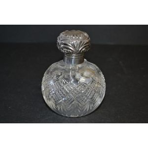 1900 London Sterling Silver Crystal Scent Bottle - Scent Bottles ...