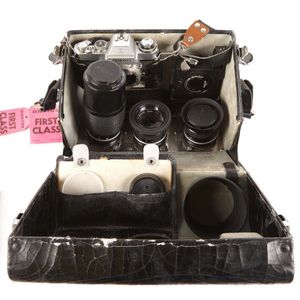 Nikon (Japan) 3.5 cm camera Outfit in travelling case, Nikon EL…