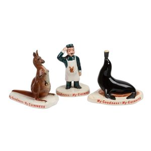 カールトンウェア製　GUINESS広告の陶製フィギュア 20th century Guiness advertising and point of sale material