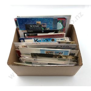 Large quantity New Zealand first day cover stamp packs and…
