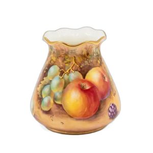 T. Nutt (England), Royal Worcester artist - price guide and values