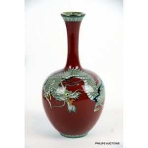A fine petite Japanese cloisonne vase, Meiji period, 1868-1912,…