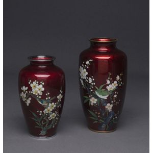 Two Japanese pigeon blood cloisonne vases, early to mid 20th…