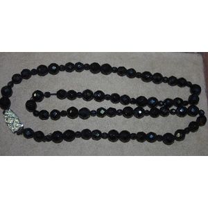 French jet faceted necklace needs restringing
