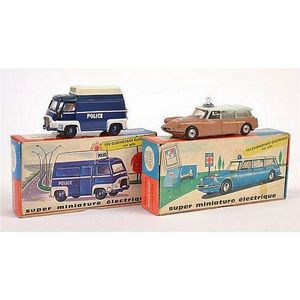 Two CIJ Europarc (France) battery operated emergency vehicles,…