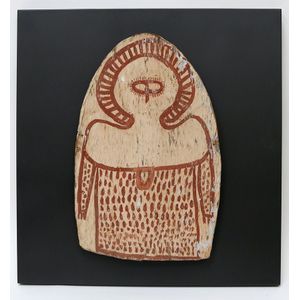 Aboriginal totem figure, natural ochre pigments on bark, 400 cm,…
