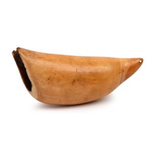 Tabua Fijian Chieftain's whale tooth pendant with engraved&hellip;