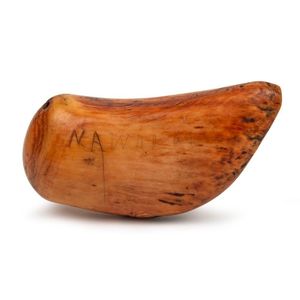 Tabua Fijian Chieftain's whale tooth pendant, engraved&hellip;