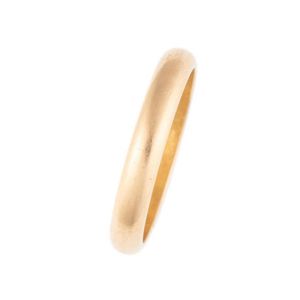 18ct half round wedder