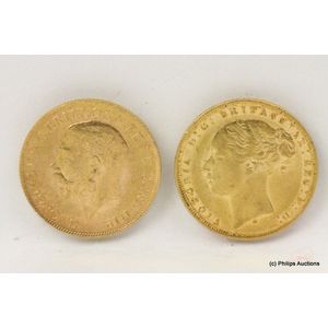 Two gold sovereigns 1877 and 1920, 22ct yellow gold, the first…