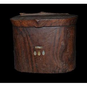 A fishing tackle box, Tokelau (Micronesia), late 19th century;…