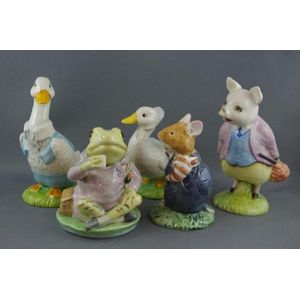 Five Royal Albert Beatrix Potter figurines 10 cm high (tallest)