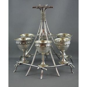 Victorian silver plated egg cruet 20 cm high approx