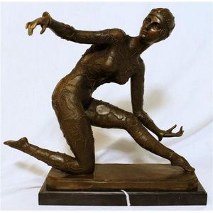 A Chiparus Art Deco bronze figure of a lady in a kneeling pose…