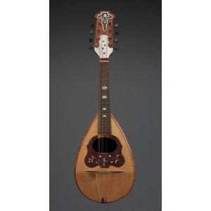 Italian mandolin, by Sil, circa 1900s, string inlay to the back…