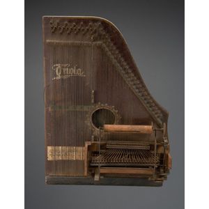 German mechanical player zither, by Triola, circa 1900s,…