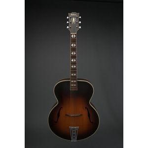 American acoustic sunburst guitar, by Gibson, model L10, serial…