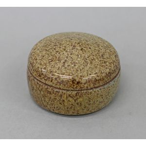 Speckled Stoneware Trinket Box by Len Castle - Castle, Len - Ceramics