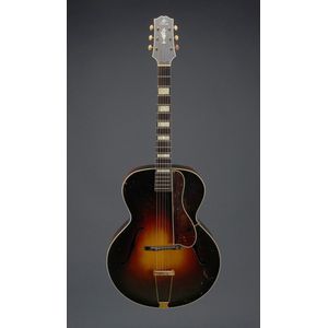 American acoustic sunburst guitar, by Gibson, model L5, serial…
