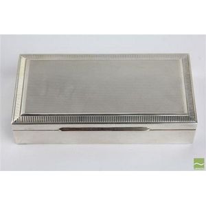 Argentinian sterling silver cigar case with a fluted pattern to…