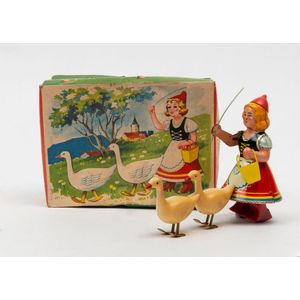 Kohler:- boxed clockwork tin plate 'Swiss Maid' with two geese,…