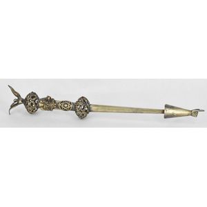 A silver torah yad, with eagle finial. Faint marks. 20th…