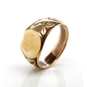 Antique 14ct Gold Horse Shoe Signet Ring, Engravable - Rings - Jewellery