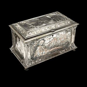 Art Nouveau silver plated jewellery box. Embossed scenes of…