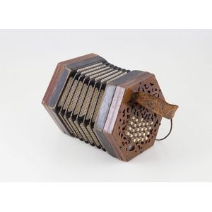 Vintage Accordion labelled Lachenal & Co, London (borer)…