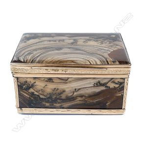 A gold and moss agate snuff box, of oblong shape, the hinged…