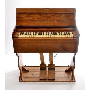 Organ, early 20th century portable peddle church organ by…