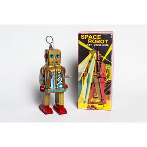 Tin toy, space robot with key, made in China, with box, height…