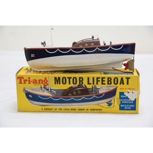 Boxed Tri-ang, England motor Lifeboat, white and blue hard…