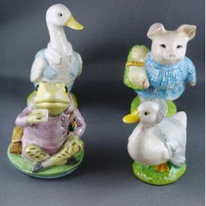 Four various Beatrix Potter figurines Royal Albert & Beswick,…