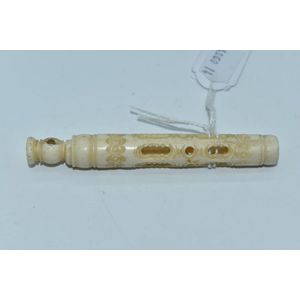 Edwardian carved bone Stanhope needle case viewer depicting…