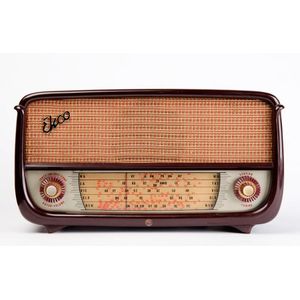 Ekco, red Bakelite Art eco mantle radio circa 1950. Rare colour
