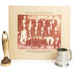 1981 Channel 7 Hall of Fame Football Team: Trophy, metal & wood,…