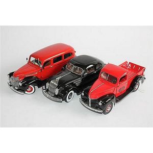 Two Franklin Mint models, '1934 Chrysler Airflow' and '1940…