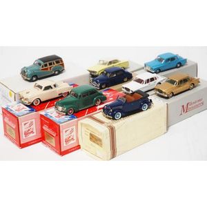 Collection of diecast models from various Makers, including…