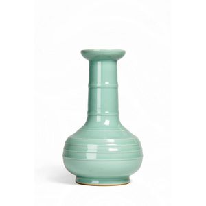 Miyanaga Tozan Pale Green Porcelain Vase in Mallet Form Miyanaga Tozan Pale Green Porcelain Vase in Mallet Form