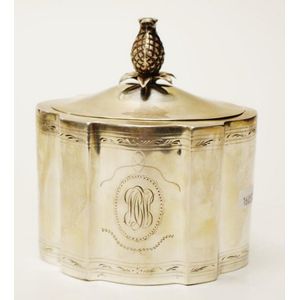 Sterling silver decorative tea caddy marked: STERLING, with…