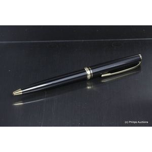 A Mont Blanc Meisterstuck Rollerball pen, from the Classique…