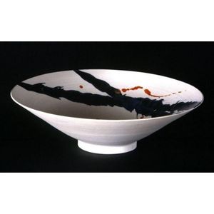 Les Blakebrough (b. 1932) porcelain platter, c. 1986 with blue…