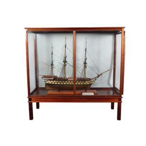 Model ship in case 'Redoubtable' hand made and painted Ramin…