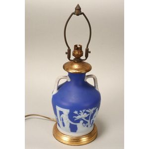19th century Portland vase, of baluster form, decorated with…
