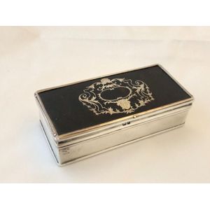 Edwardian sterling silver & tortoiseshell trinket box,…